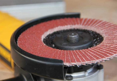 Круг лепестковый торцевой Ø125 P-40 Круг лепестковый торцевой Ø125 P-40